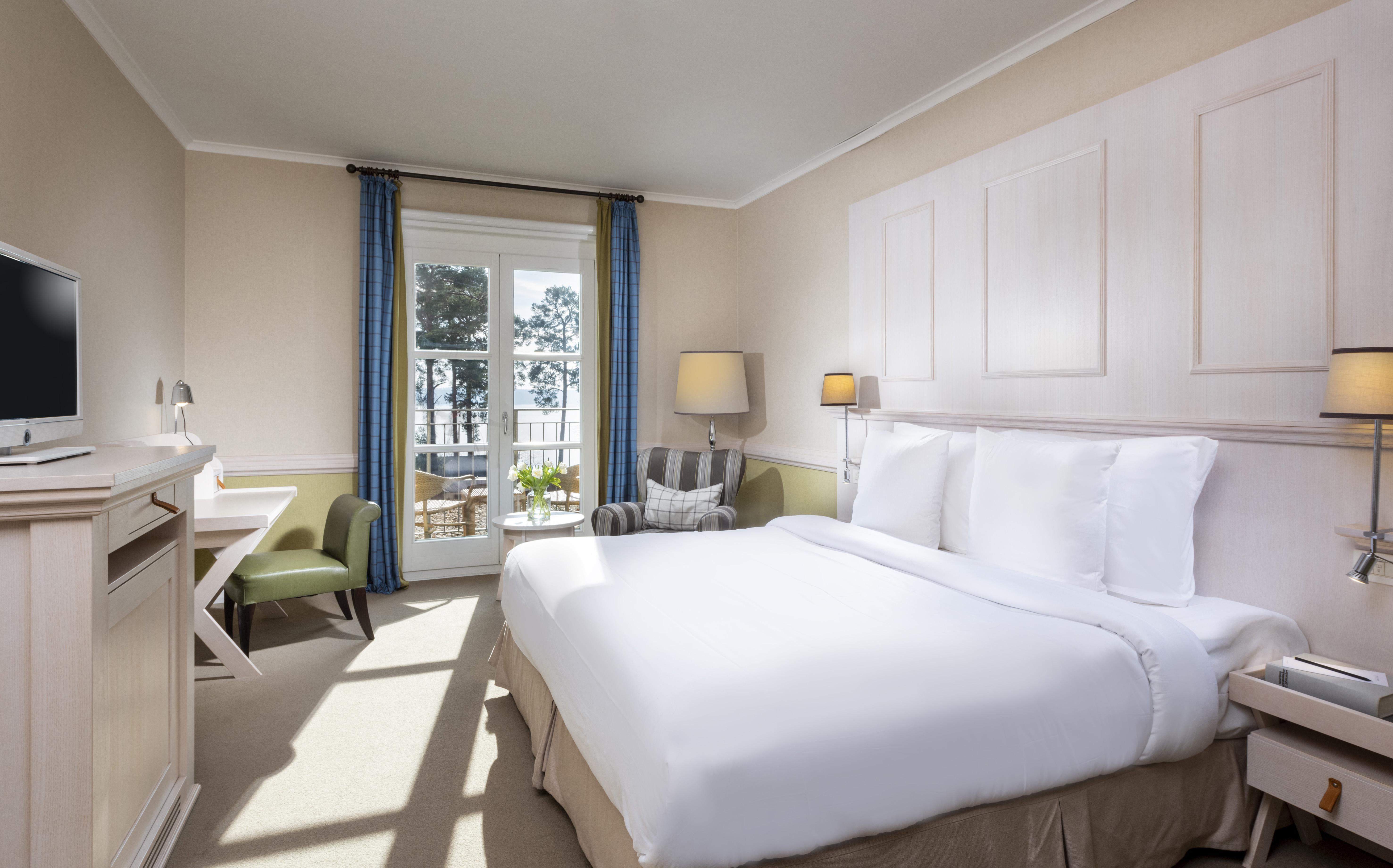 Precise Resort Bad Saarow Dış mekan fotoğraf A guest room at the Hotel Viking